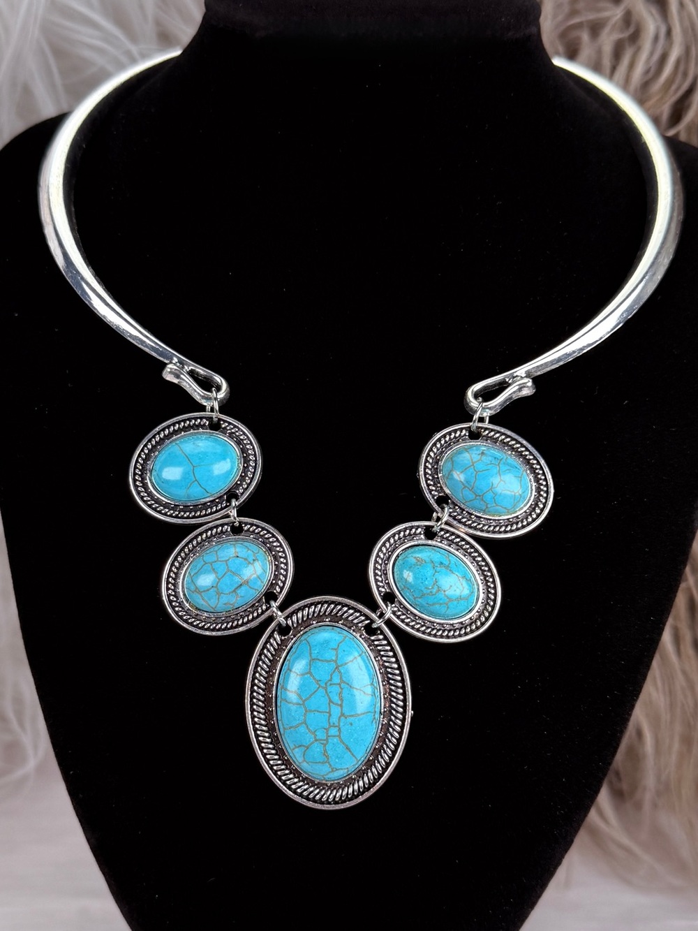 Bold Blue Cabochon Silvertone Collar Statement Necklace Bib Choker